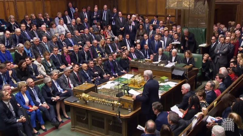 A video grab from footage broadcast by the UK Parliament's Parliamentary Recording Unit (PRU) shows Britain's main opposition Labour Party leader Jeremy Corbyn (R) standing to give his response and to table a motion of no confidence in the Government in the House of Commons in London on January 15, 2019, after MPs rejected the government's Brexit deal. - British lawmakers voted overwhelmingly Tuesday to reject the EU divorce deal struck between London and Brussels, in a historic vote that leave Brexit hanging in the balance. (Photo by HO / PRU / AFP) / RESTRICTED TO EDITORIAL USE - MANDATORY CREDIT " AFP PHOTO / PRU " - NO USE FOR ENTERTAINMENT, SATIRICAL, MARKETING OR ADVERTISING CAMPAIGNS